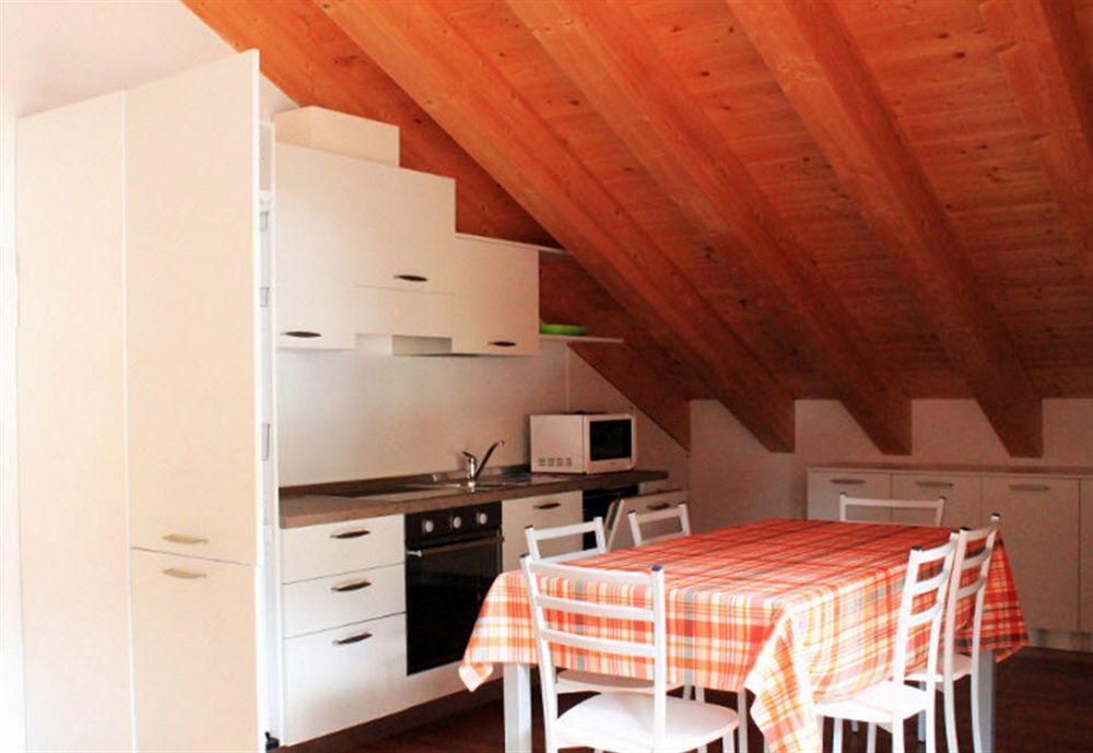 Rose Apartment *